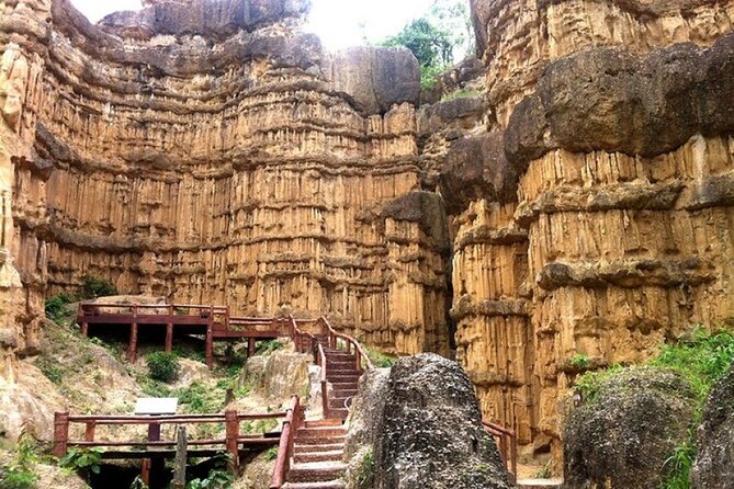 1 Day Private Tour Doi Inthanon And Phachor Canyon - Getting Picked Up and Staying on Schedule