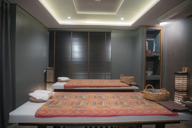 1 Hour The Home Signature Thai Balm Massage - Free Transportation - Hotel pickup in Chiang Mai without the stress