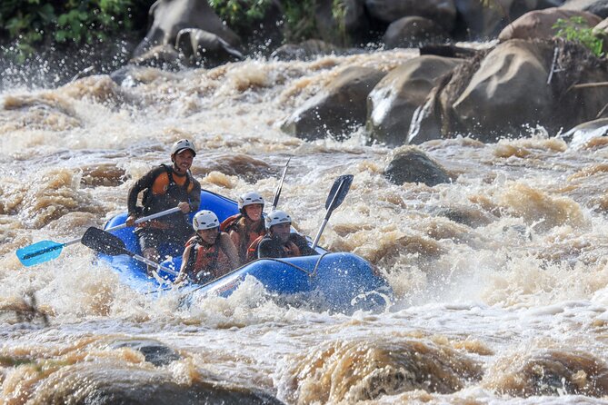 10km Rafting with 8Adventures from Chiang Mai Include Pickup & Lunch - The First 3 km: Class III Rapids Through Jungle Scenery