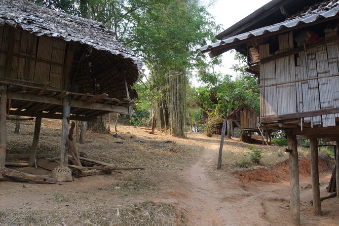 2-Day Karen Homestay – A Cultural Immersion - Homestay Basics Inside the Karen Village (Shared Bathroom Reality)