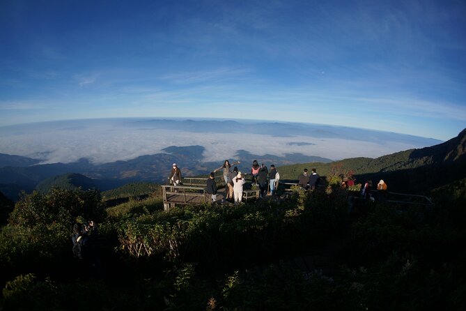 2- Days in Doi Inthanon National Park - Kew Mae Pan: deep-jungle trekking and viewpoint payoffs