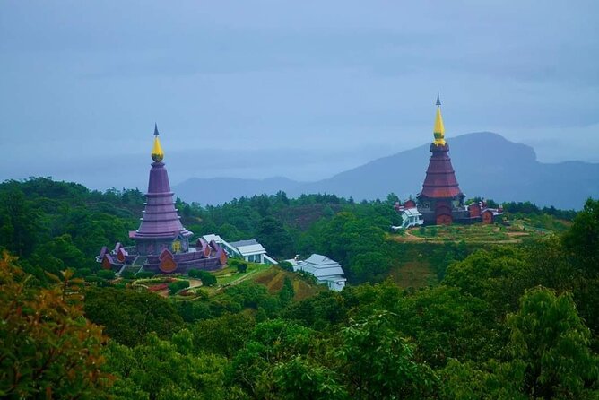 2- Days in Doi Inthanon National Park - Stupa of Phra Mahathat: the Queen Sirikit connection