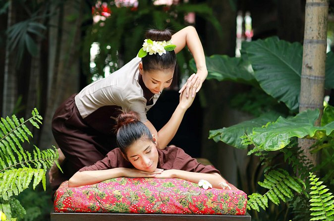 2 Hour Siam Herbal Luxury Spa Package at Fah Lanna Spa - Old City branch - Timing, mobile tickets, and arriving like a pro