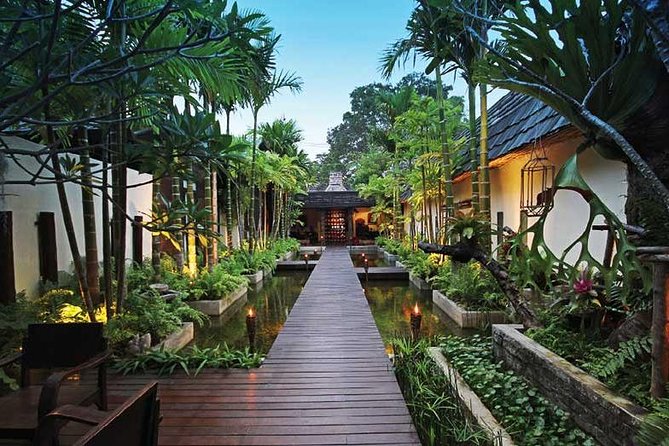2 Hour Siam Herbal Luxury Spa Package at Fah Lanna Spa - Old City branch - The 2-hour plan that actually fits a vacation day