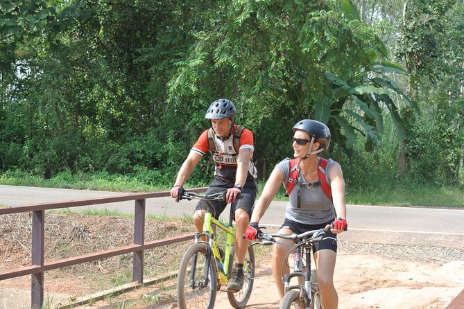 3-Day Mountain-Biking tour from Chiang Mai - Day 2 Tip: Make the Cave Choice Early