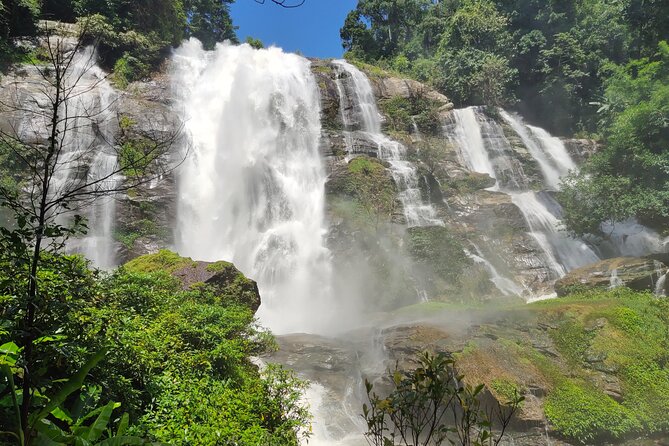 4 EXPERIENCES DAY TRIP. Sticky waterfalls, Elephants, Wat &Market - Key Things You Should Know