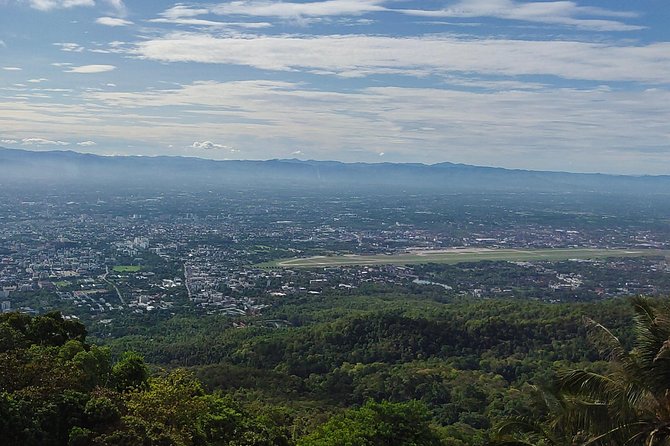 4 highlights: Sticky Waterfall/Elephants/local market /Wat Banden - Untouched Thailand market stop: bugs, worms, and what locals actually do