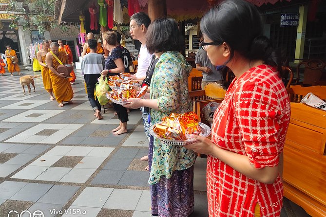 4 highlights: Sticky Waterfall/Elephants/local market /Wat Banden - Elephant sanctuary time: the humane, guided stop you do not want to skip