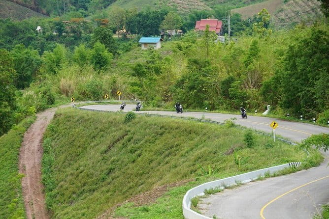 5 Day Motorcycle Tour (True Bikers Paradise) from Chiang Mai, Thailand - Day 1: Chiang Mai to Nan via Chae Son National Park and a Hilltop Temple Stop