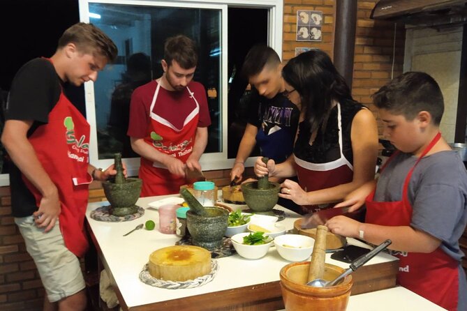 5 Hour Morning Thai Cooking Course - Meet New and Get the Kind of Coaching That Makes Thai Cooking Stick