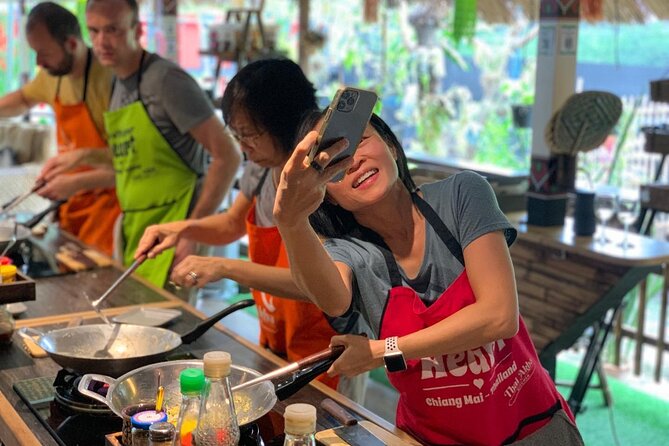 6-Hour Akha Tribe Culture and Cooking Class in Chiang Mai - Morning Market Trip and the Same Same, But Different Lifestyle