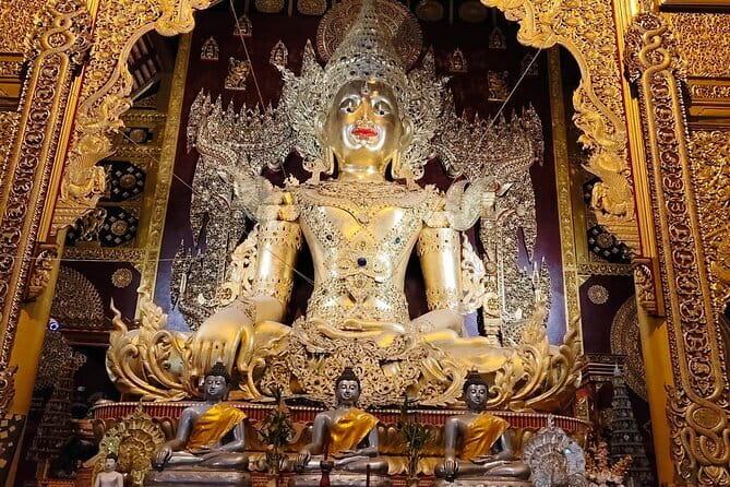 A Day Trip to Doi Inthanon Escape to Nature - King and Queen royal pagodas: scenic culture with a calm pace