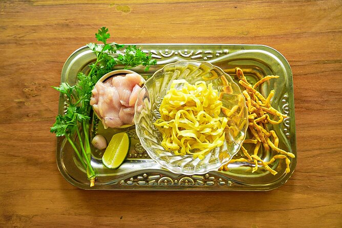 Baan Farm Thai Cooking School Chiangmai - Farm garden harvest, the quiet contrast to the market