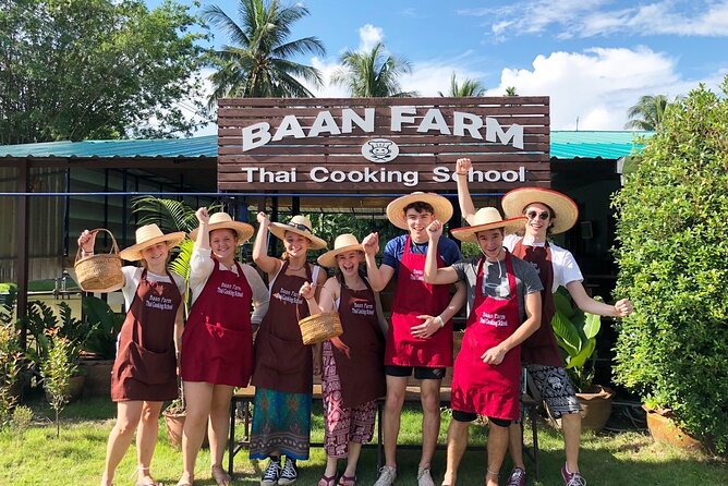 Baan Farm Thai Cooking School Chiangmai - Cooking phase: choose your menu and make five dishes with guidance