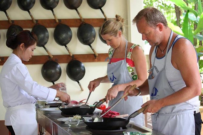 Baan Hongnual: Authentic Thai Cooking & Market Experience - Baan Hongnual Cookery School, Lanna-Style and Practical