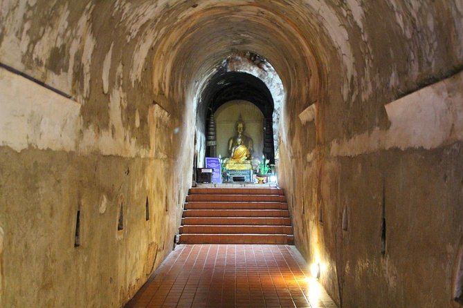 Best seller!! Amazing Night tour, Doi Suthep + Wat umong - Top Must visit! - Getting the Timing Right: Traffic, Photo Stops, and How Rushed It Can Feel