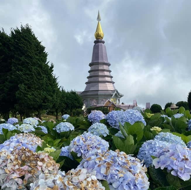 Chang Mai: Doi Inthanon Day Tour w/Waterfalls & Hilltribes - Sirithan and Wachirathan waterfalls: two chances for that waterfall wow