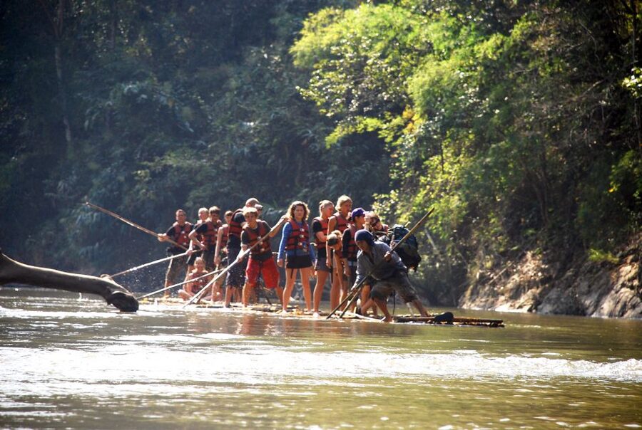 Chiang Mai: 2 Days 1 Night Experience Trek in National Park - Day 2: breakfast, a short trek to rafting, then Tang River rapids