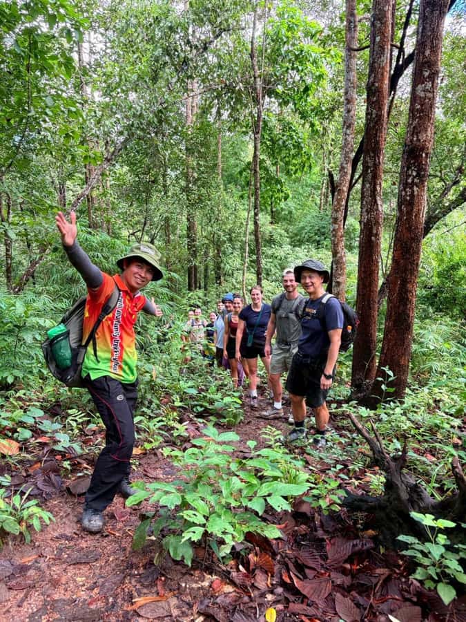 Chiang Mai: 2-Days Jungle Trek, Waterfalls and Karen Village - White Karen overnight: cottage life, food, and campfire night