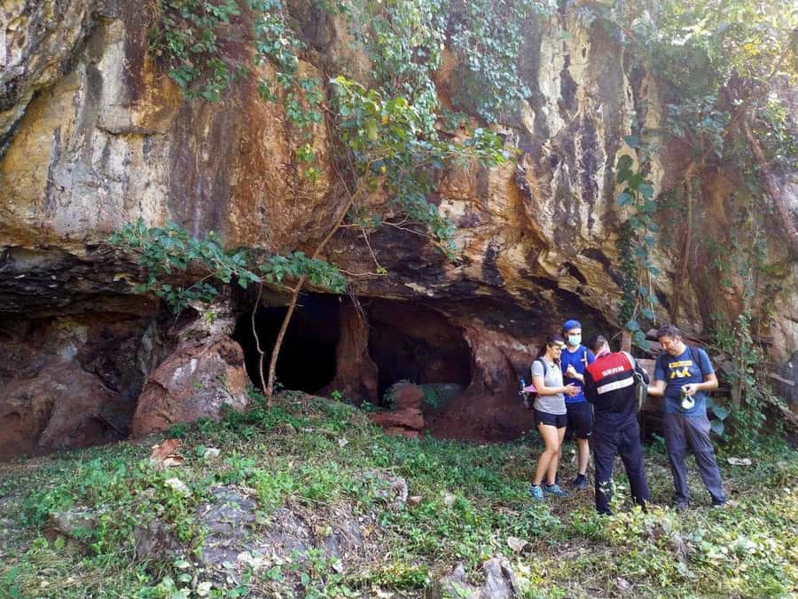 Chiang Mai: 21 km DH,XC Mountain Biking from Takkatan Caves. - Who should book this MTB caves and riverbeds day trip
