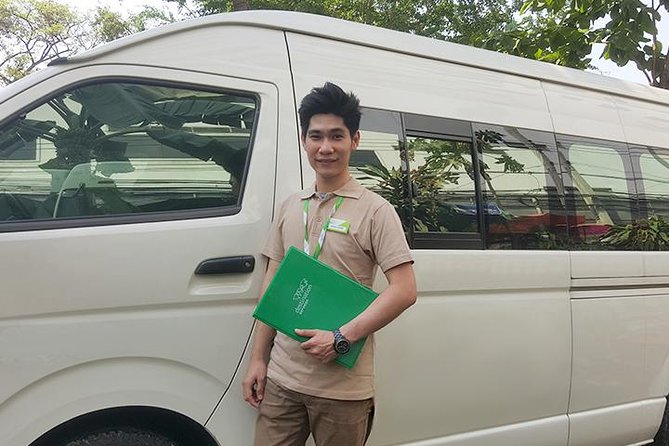 Chiang Mai Airport Arrival Transfer (Shared or Private) - Shared seating, air-conditioned comfort, and the real story about waiting