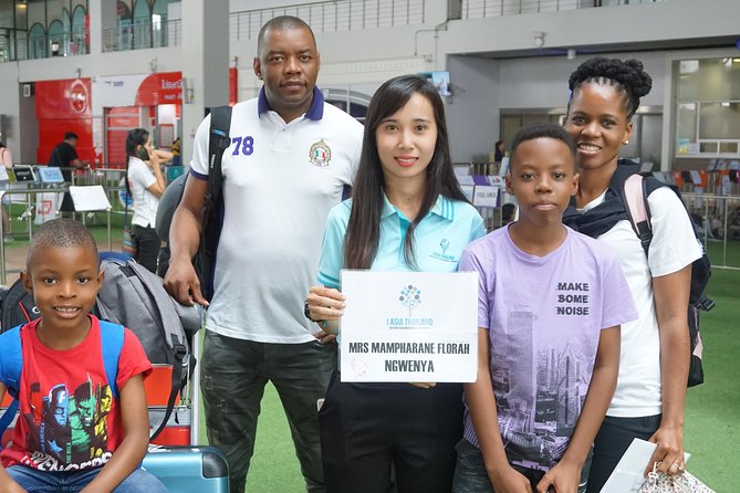 Chiang Mai Airport Private Transfer – Arrival or Departure - What it’s like on the ground: meeting points and how the ride feels