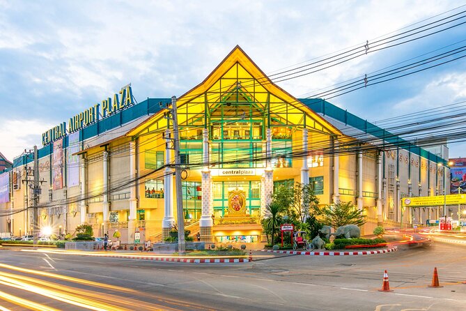 Chiang mai Airport to Chiang Mai Town Private Transportation - What meeting your driver feels like in practice