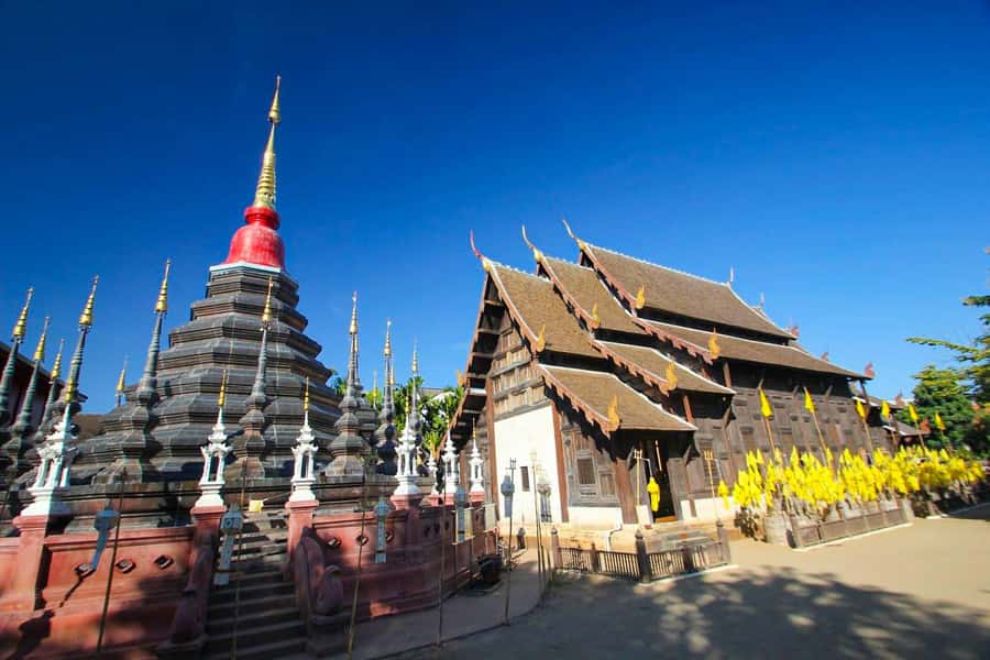 Chiang Mai: Ancient Temples Guided Spanish Tour - How the 270-minute temple-and-market route flows