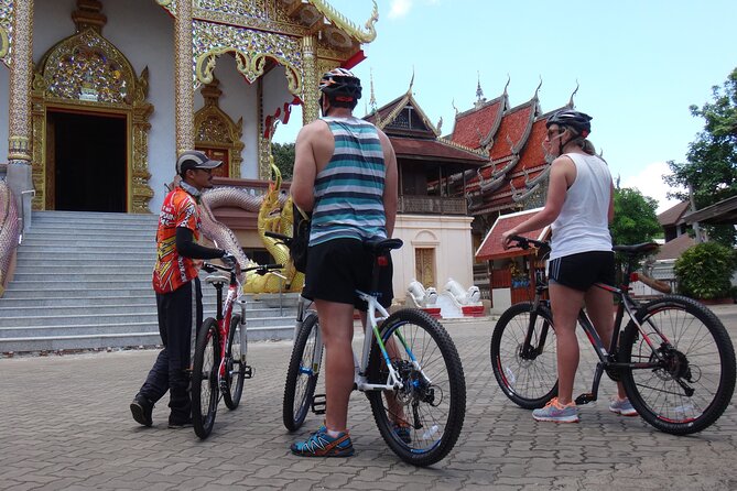 Chiang Mai Biking & River Kayak : Gentle Thrills in a Lush Valley - Gear, safety, and what “easy for all levels” really means