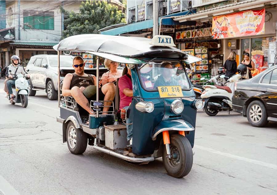 Chiang Mai: Boat Cruise, TukTuk & Songtaew Ride - Price and Logistics: why this $73 tour makes sense