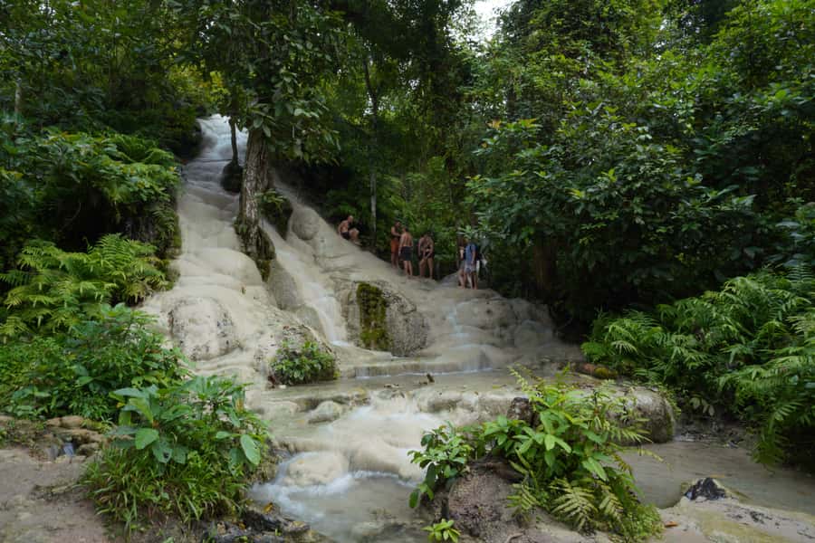 Chiang Mai: Bua Thong Sticky Waterfall & Huge Cave & Buffet - A Chiang Mai nature day that mixes legend, climbing, and spring water