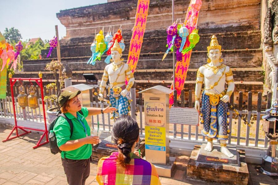 Chiang Mai: Chiang Mai Old City Twilight Walking Tour - Price and logistics: where $20 feels smart and where it can surprise you