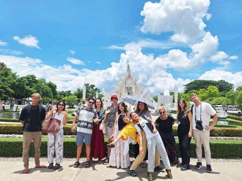 Chiang Mai: Chiang Rai Temples Day Trip with Lalita Cafe - Key points