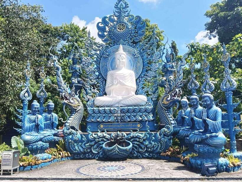Chiang Mai: Chiang Rai Temples Day Trip with Lalita Cafe - Mae Kachan Hot Spring: feet in warm water, eggs in 80°C heat