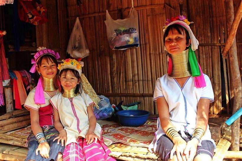 Chiang Mai: Chiang Rai Temples, Karen Tribe and Hot Springs - Mae Kachan Hot Springs: a warm reset before the temples