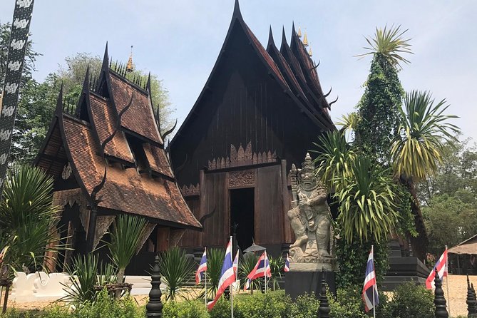 Chiang Mai-Chiang Rai:White+Black+Blue Temple+Golden Triangle+Boat Trip - Chiang Rai, Fast, in a Minibus Plan