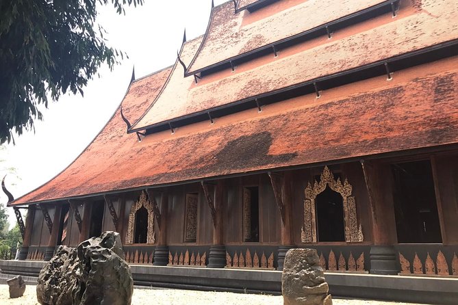 CHIANG MAI-CHIANG RAI: White+Blue Temple+Baan Dam+Golden Triangle - Mae Khachan Hot Springs and the Half-Reset Between Stops