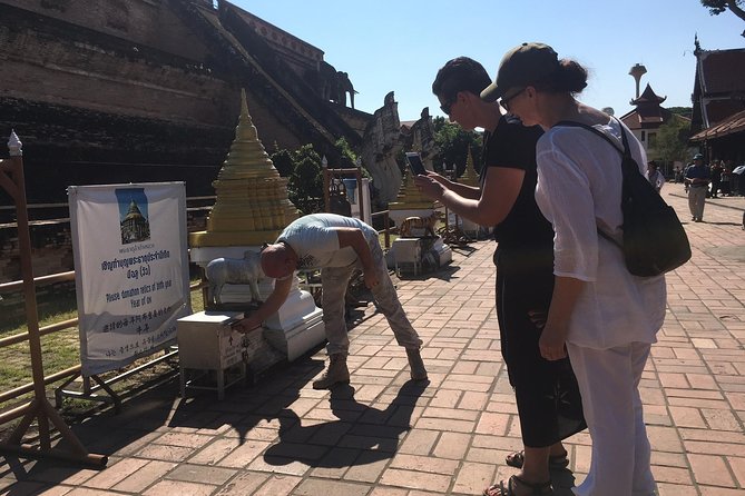 Chiang Mai City Culture Half-Day Cycling Tour - Women’s Correctional Institution refreshments: a human, thoughtful stop