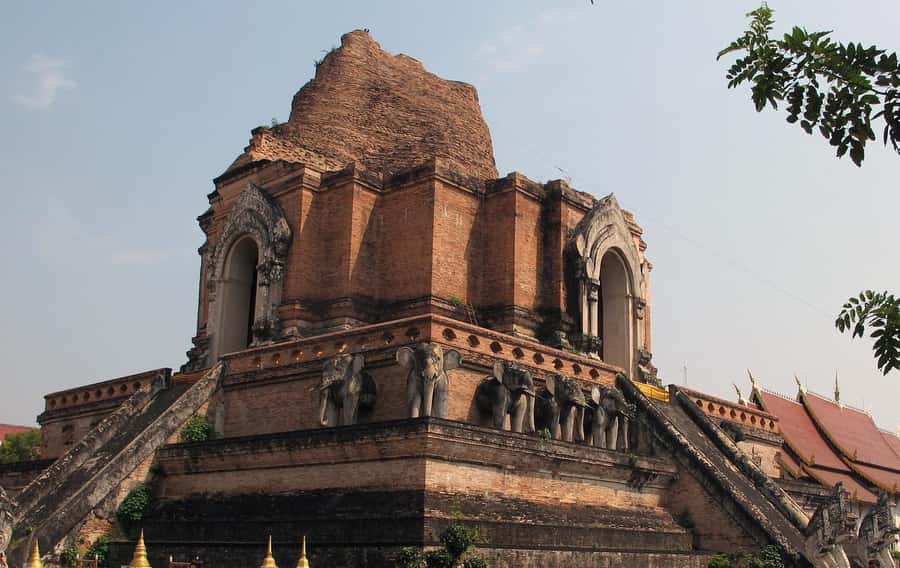 Chiang Mai City Private Tour with Lunch Buffet and Ticket - Wat Phra That Doi Suthep, Theravada temple on the mountain