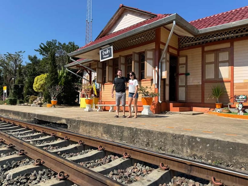 Chiang Mai : Cook in Farm, Market tour & Go by a Local Train - Lamphun old city market stop, where ingredient choices become your lesson