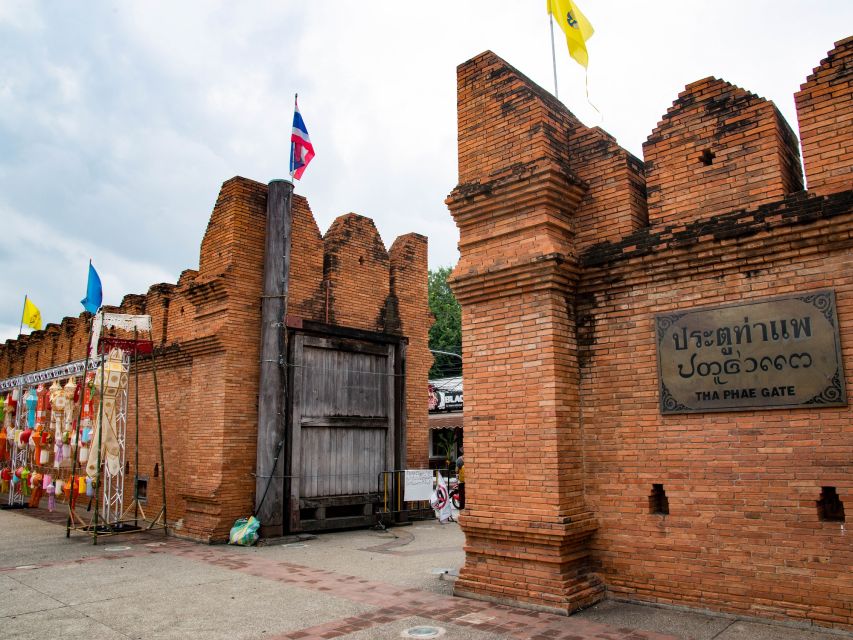 Chiang Mai: Customize Your Own Chiang Mai City Tour - Silver, Markets, and Handicrafts: Where Your Day Starts Feeling Like Chiang Mai
