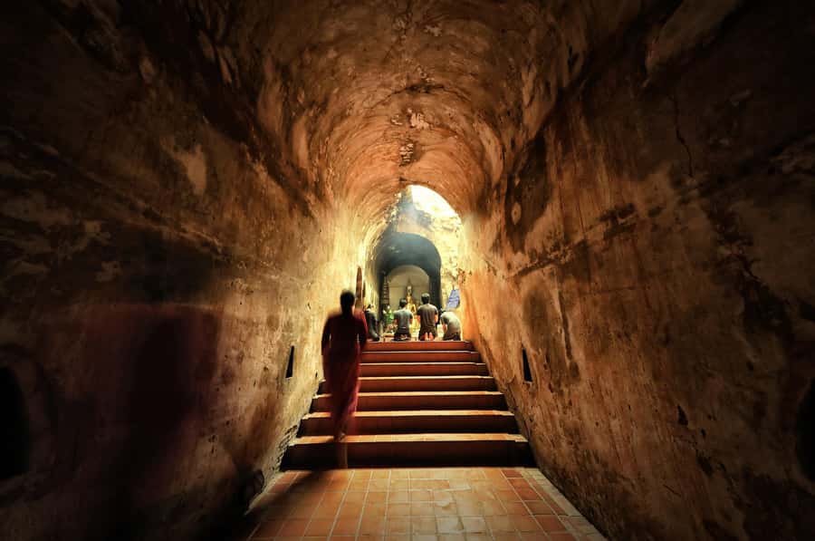 Chiang Mai Discover Hidden Gem Northern Temples I Thailand - Wat Lok Moli: A Serene Start With Space to Breathe