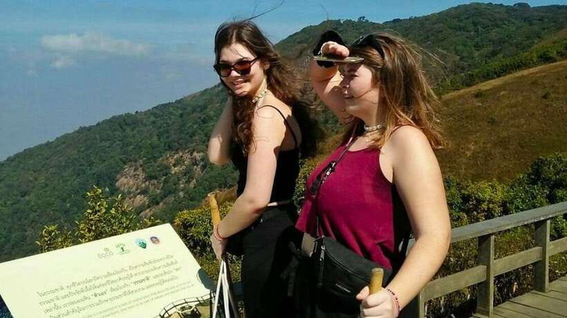 Chiang Mai:Doi Inthanon National Park & Hike at Kew Mae Pan - Price and Logistics: What You Pay, What You Might Pay Extra, and Why It Matters