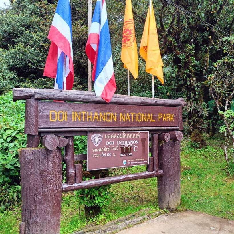Chiang Mai: Doi Inthanon National Park & Waterfall Day Tour - King and Queen’s pagodas: gardens, views, and photo-friendly stops
