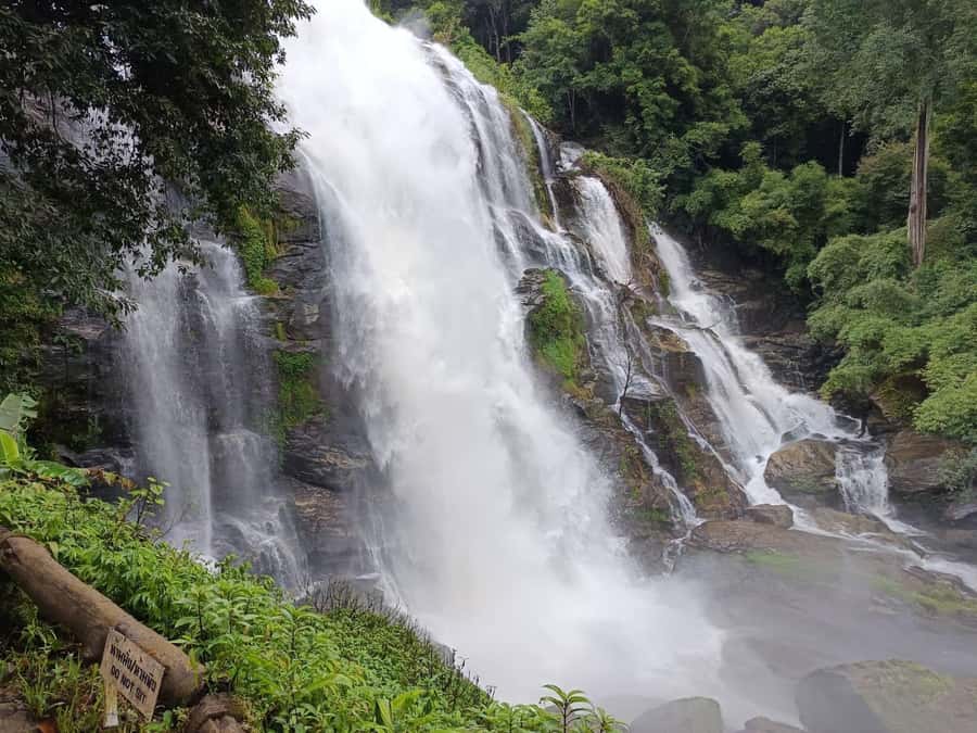 Chiang Mai: Doi Inthanon One-Day Tour with a Private Driver - Reaching Thailand’s Highest Point at 2,565 Meters