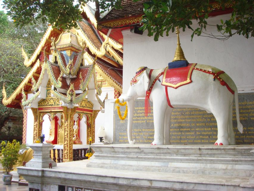 Chiang Mai: Doi Suthep and Hmong Village Half-Day Tour - Should you book this tour?
