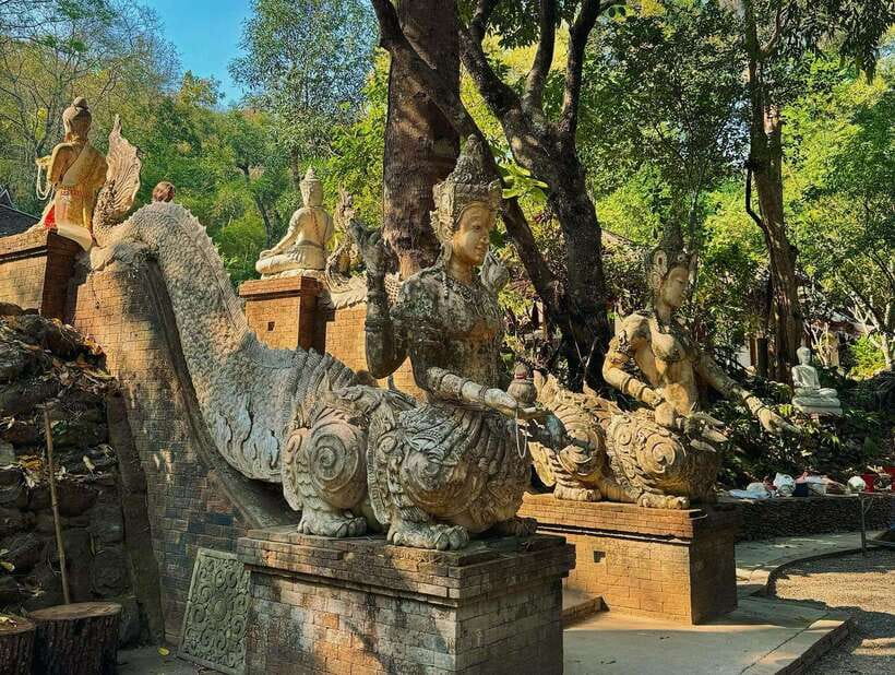 Chiang Mai: Doi Suthep and Wat Pha Lat Temple Evening Tour - Key Things That Make This Tour Worth Your Time