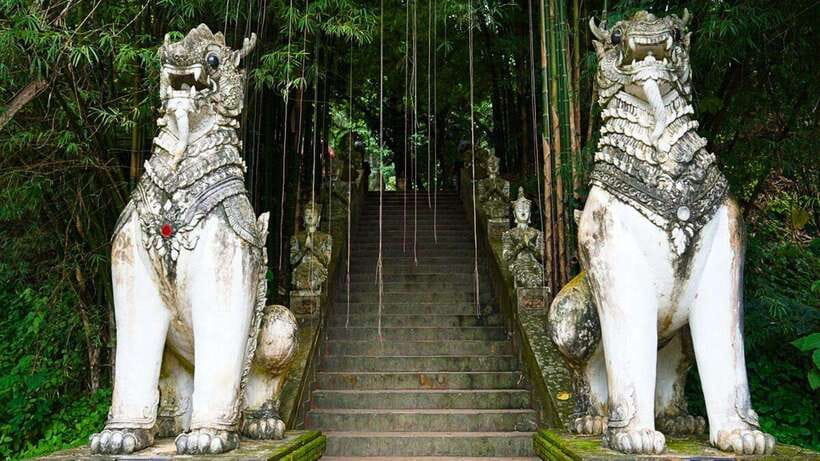 Chiang Mai: Doi Suthep and Wat Pha Lat Temple Evening Tour - FAQ