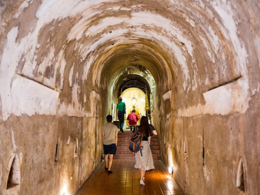 Chiang Mai: Doi Suthep and Wat Umong Enchanting Evening Tour - Key things to know before you go