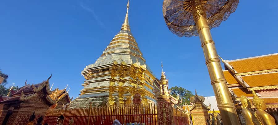Chiang Mai: Doi Suthep Temple & Sticky Waterfall Trip - Sticky Waterfall (Bua Thong): what it feels like to climb, swim, and stay safe